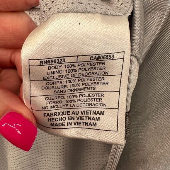 Vintage Nike Men's Basketball Style Tank Silver Size XL NWT CENTER SWOOSH - Picture 6 of 6